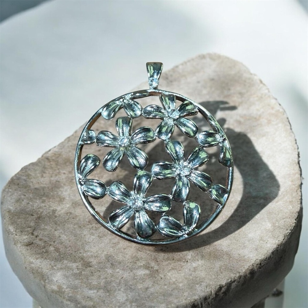 Vintage Floral Flower Silver Filigree Round Pendant 7"
With Clear Center Stones